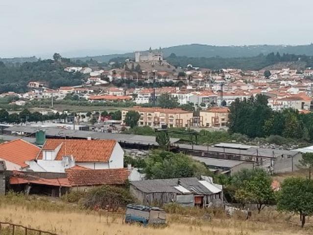 Terreno para construção, em altura ou moradias unifamiliares, Porto de Mós, Leiria