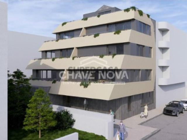 Terreno para Construção em Altura Projeto Submetido em Santa Marinha Candal