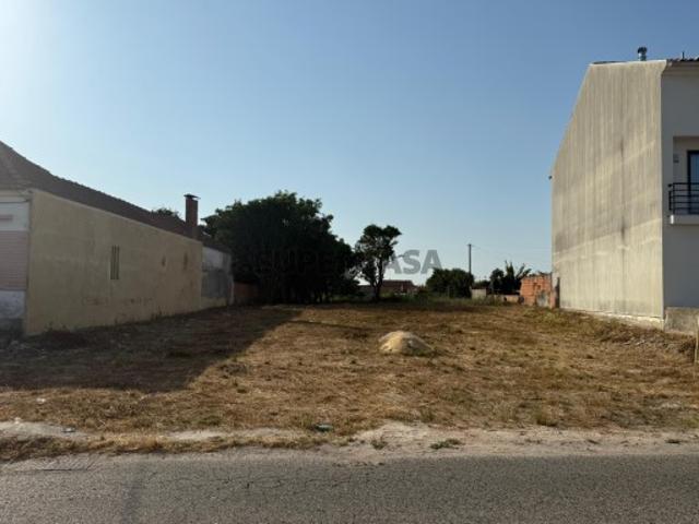 Terreno para Construção em Altura Quintas