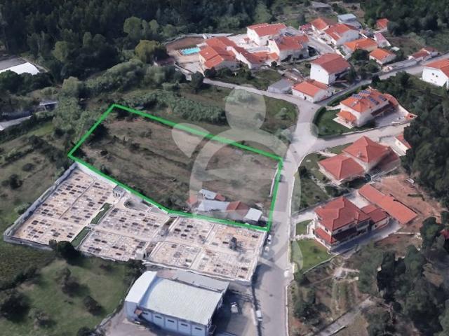 Terreno para construção em Antanhol