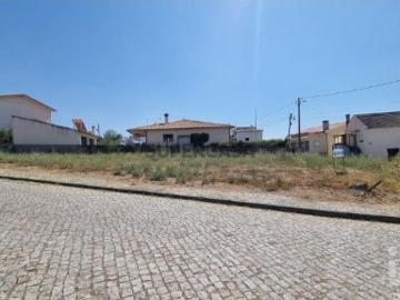 Terreno para construção em Casas do Soeiro de 594,00 m²