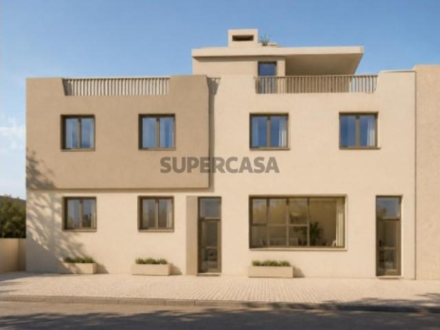 Terreno para Construção em Faro | Elevado Potencial Comercial e Residencial