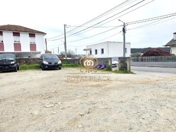 Terreno para construção em Lourosa