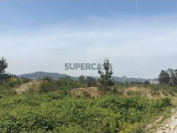 Terreno para construção em Paredes