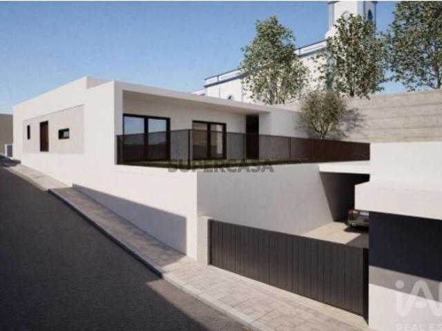 Terreno para construção em Peral