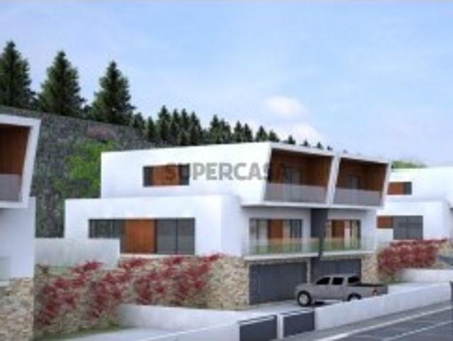 Terreno para construção em Rebordãos