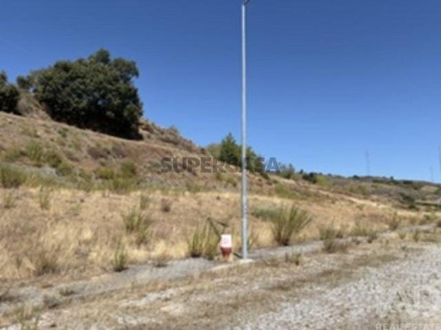 Terreno para construção em Rebordãos