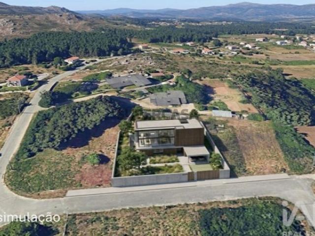 Terreno para construção em Rio de Loba