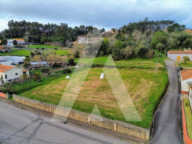 Terreno para Construção em São João de Loure
