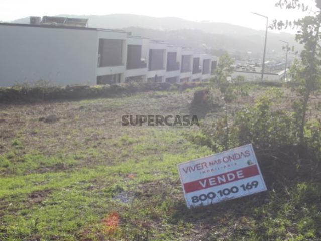 Terreno para construção, em Santo Tirso