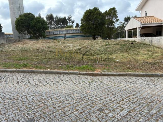 Terreno para Construção em Serzedo, Vila Nova de Gaia