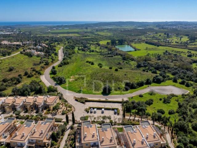 Terreno para construção, em Vale da Ribeira, com vista mar, Portimão