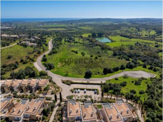 Terreno para construção, em Vale da Ribeira, com vista mar, Portimão