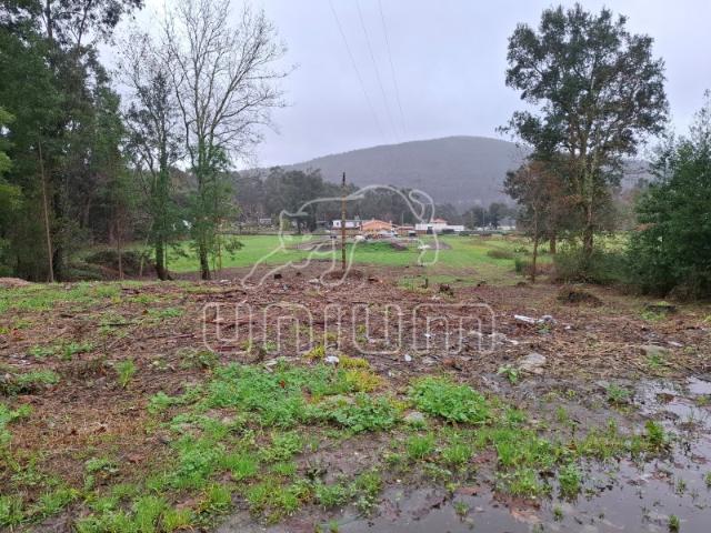 Terreno para construção em Vilar de Mouros