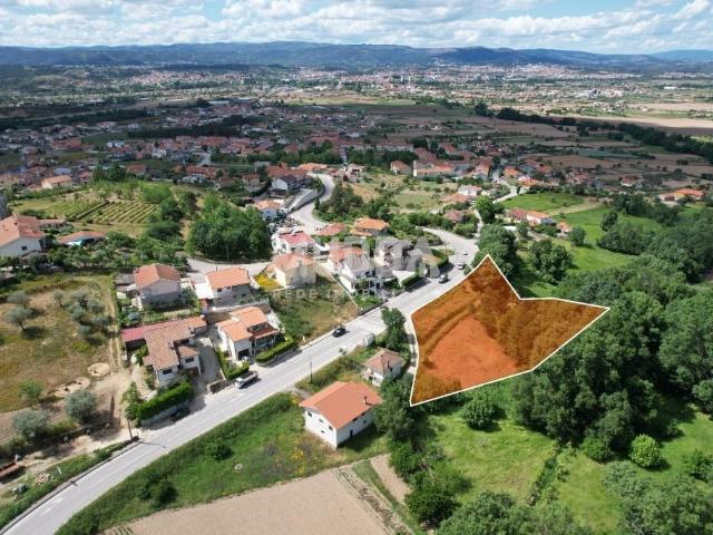 TERRENO PARA CONSTRUÇÃO EM VILAR DE NANTES