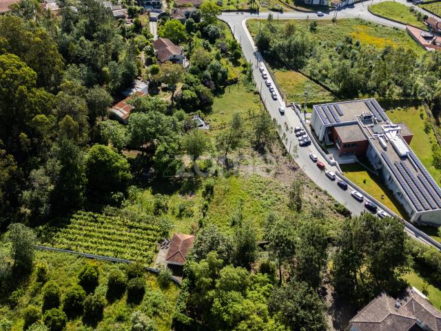Terreno para Construção, Escariz S Martinho com 2525 m2