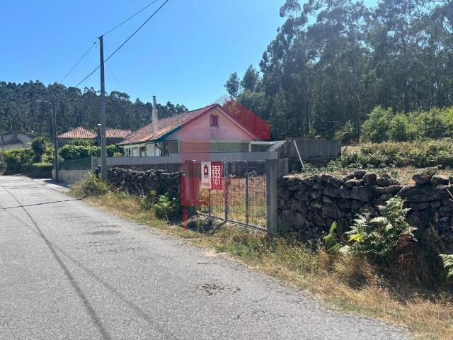 Terreno para construção, Godinhaços