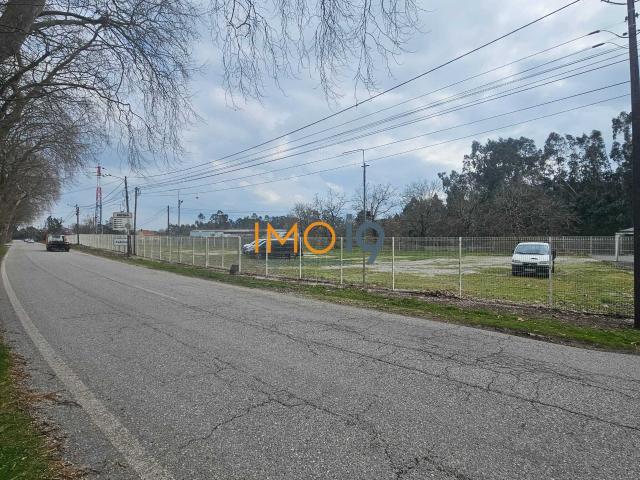 Terreno para Construção Industrial/Comercial na Estrada da Batalha – Fátima