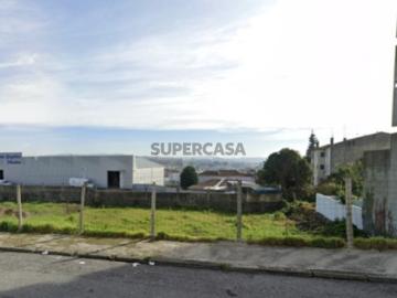Terreno para construção perto do Estádio do Dragão