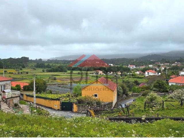 Terreno para construção próximo da praia
