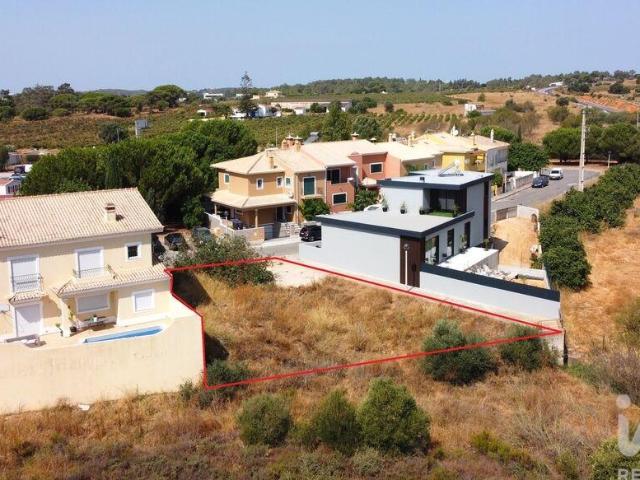 Terreno para construção T3 em Odiáxere de 300,00 m²
