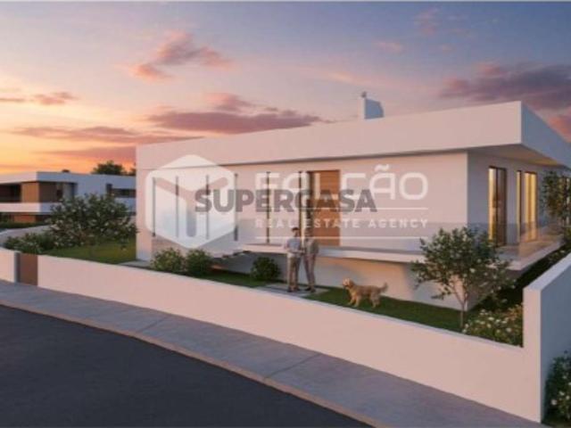 Terreno Para Construção T3 Venda em Santarém Marvila, Santa Iria da Ribeira de Santarém, Santarém São Salvador e Santarém São Nicolau,Santarém
