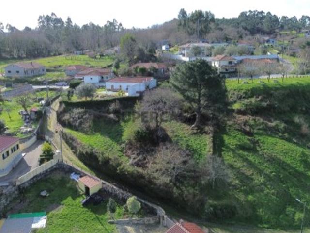 Terreno para Construção 1.100 m² com Vista Campo | Paredes de Coura