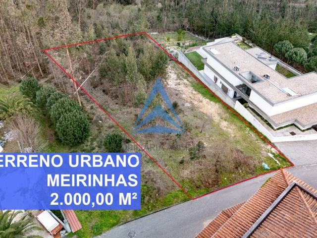 TERRENO PARA CONSTRUÇÃO
