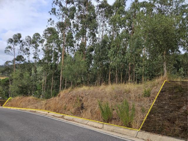 Terreno para construção 2 moradias geminadas | Projecto arquitetura aprovado | Brasfemes