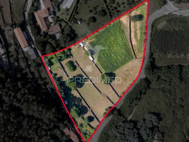 TERRENO PARA CONSTRUÇÃO
