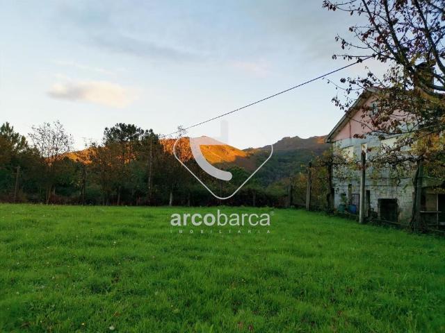 Terreno para Construção | 800 m² em Azias, Ponte da Barca