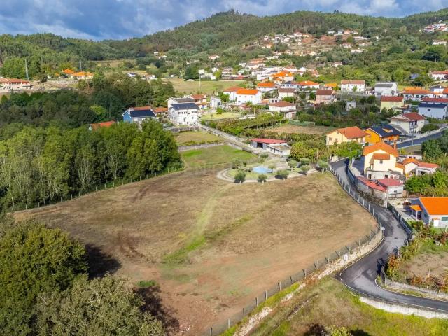 Terreno para construção/loteamento