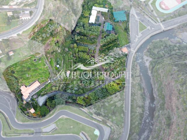 TERRENO PARA CENTRO DE JARDINAGEM FAIAL