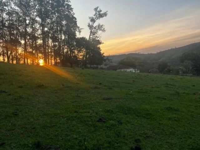 Terreno para chácara á 1 hora de São Paulo