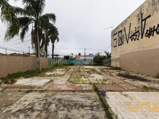 Terreno para alugar 630 m² em Boqueirão, Curitiba