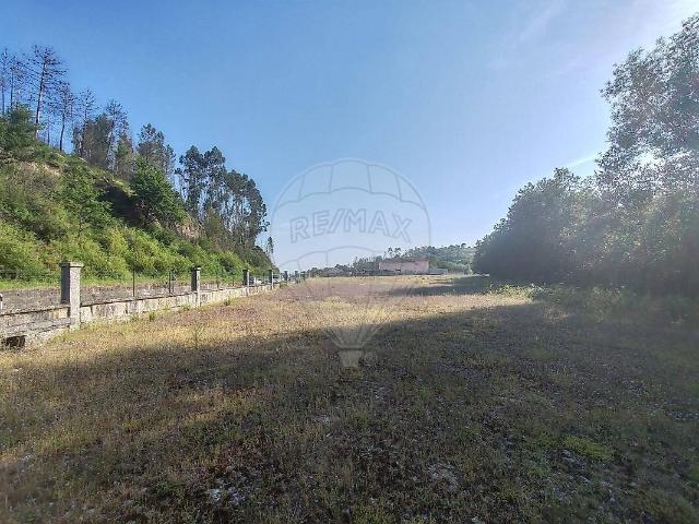 Terreno para arrendar em Mões, Castro Daire RE/MAX Portugal