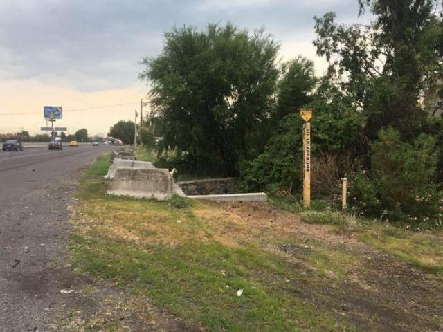 Terreno para Bodegas al lado planta MAZDA