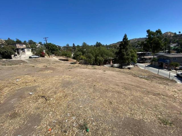 TERRENO PARA DESARROLLAR PROYECTO
