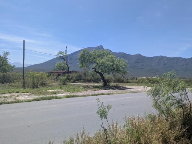 Terreno para desarrollo en Abasolo NL