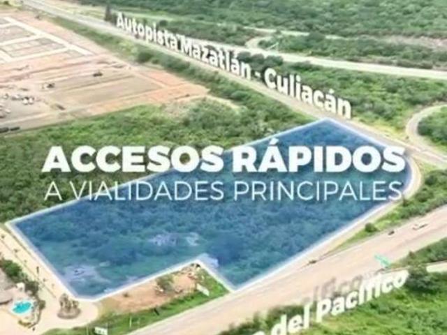 Terreno para desarrollo habitacional en venta sobre avenida paseo del pacífico