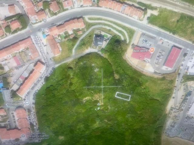TERRENO PARA INVESTIDORES / CONSTRUTORES COM VIABILIDADE DE CONSTRUÇÃO NA PORTELA DE SINTRA — 300 m²