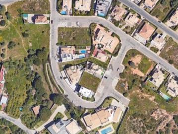 Terreno para Moradia T4 em Alvor
