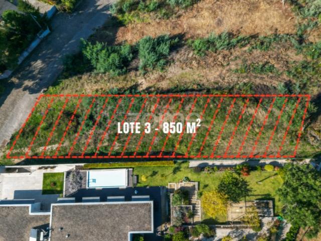 Terreno para moradia térrea com piscina em Vila Nova de Cerveira