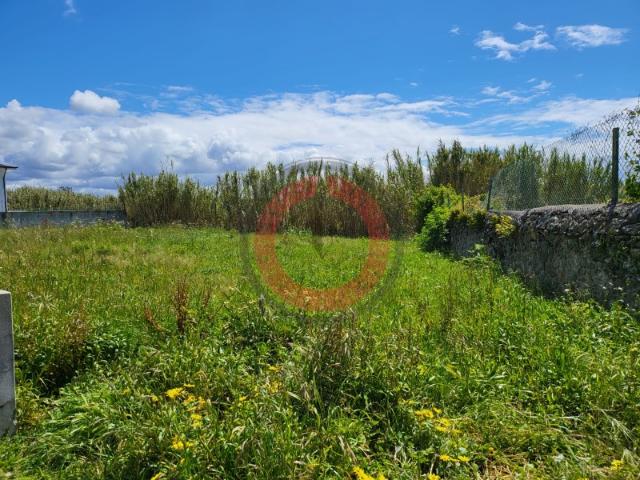 Terreno para Moradia de 4 frentes à praia de Valadares 1081MM_TER