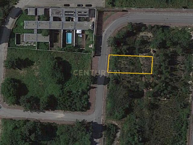 Terreno para moradia no loteamento Casas da Fonte