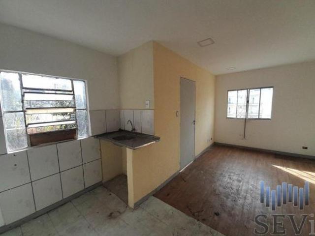 Terreno para venda e aluguel em Centro de 436.00m²