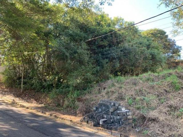 Terreno para venda em Condomínio Lagamar, Varginha