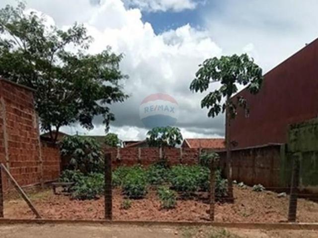 Terreno para venda em Conj. Hab. Francisco José De Oliveira Ratto de 200.00m²