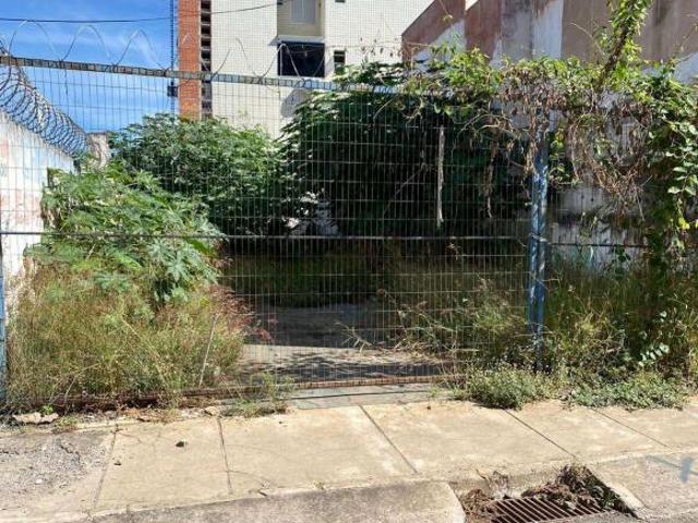 Terreno para venda em Centro, Montes Claros