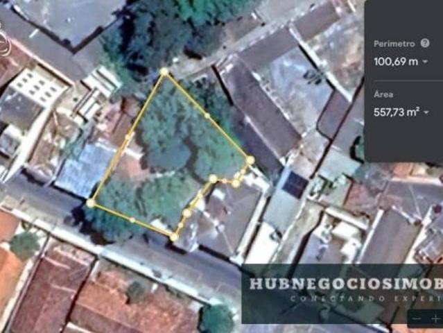 Terreno para venda em Centro, Montes Claros